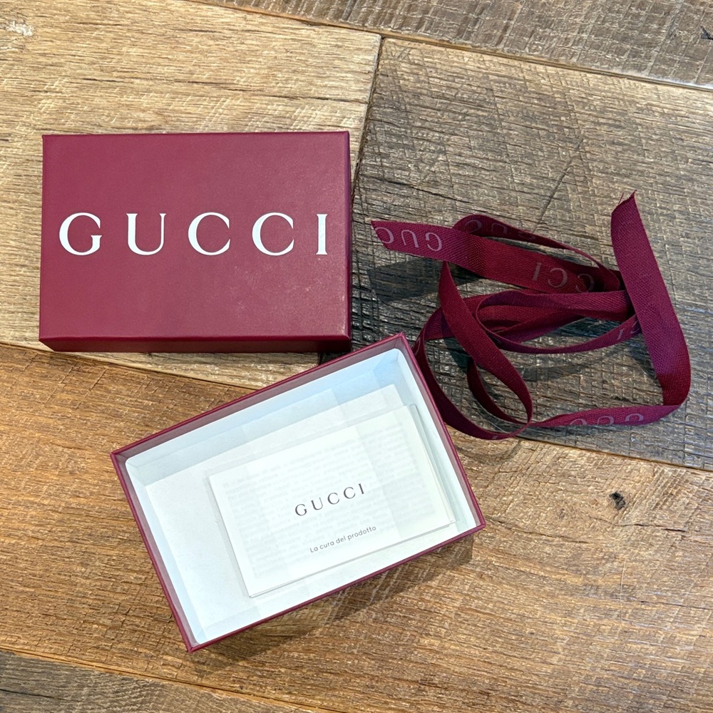Gucci Red Men's Accessory Box + ribbon